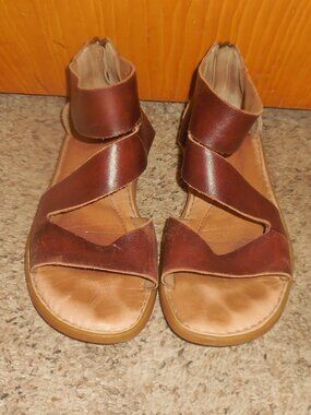 Born Brown Leather Sandals 7